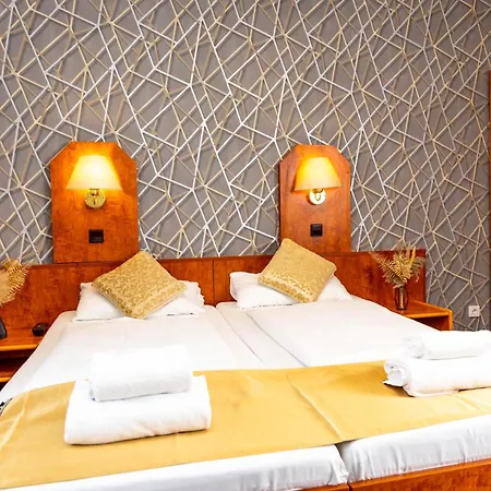 Ξενοδοχείο Rossija